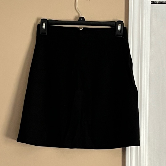 H&M Dresses & Skirts - Divided by H&M Black A Line Zip Up Skirt